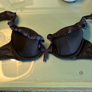 Gorgeous Air Padded Bra. 32A